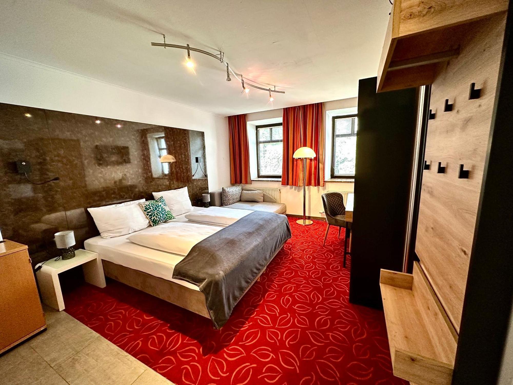 Bed & Rooms, Woergl Kültér fotó